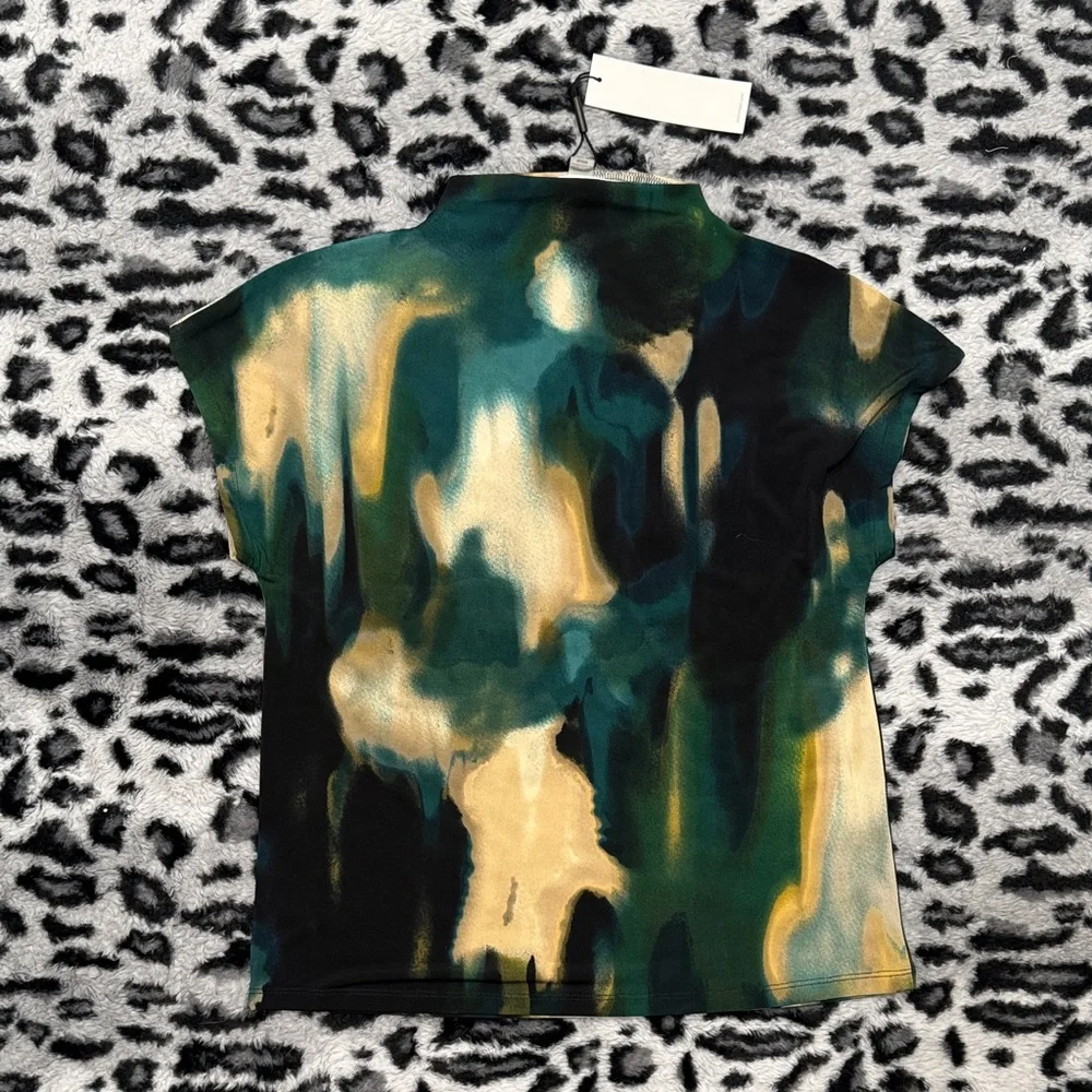 Calvin Klein Abstract Watercolor Short Sleeve Top in Green and Gold - Picture 5 of 5